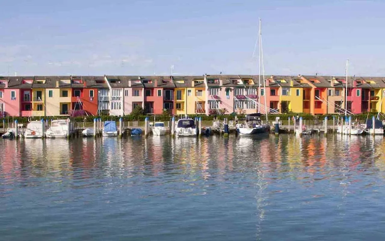 Newly Renovated Villa With Private Garden Porto Santa Margherita di Caorle