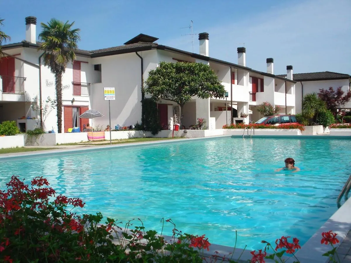 Newly Renovated Villa With Private Garden Porto Santa Margherita di Caorle
