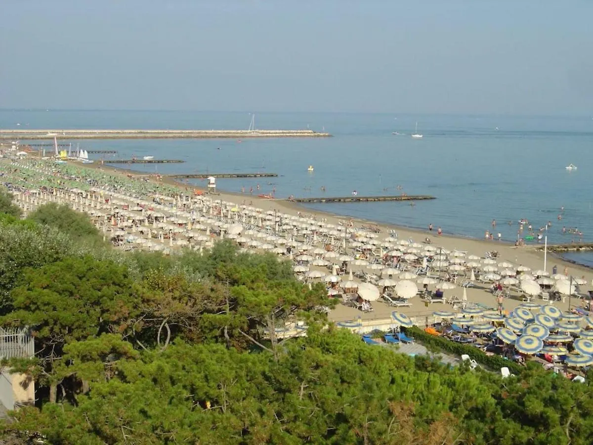 Newly Renovated Villa With Private Garden Porto Santa Margherita di Caorle 0*,  Italia