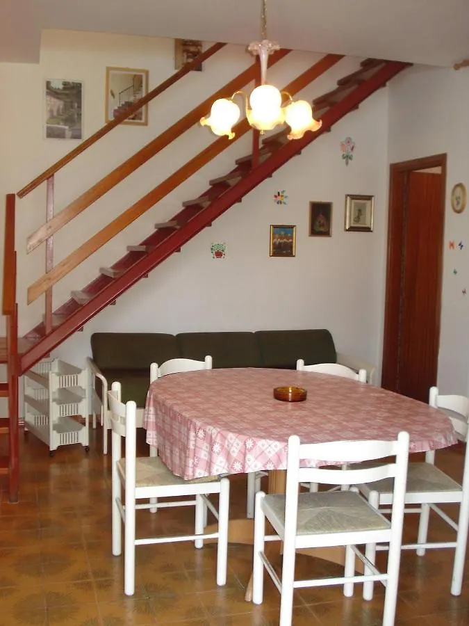 Newly Renovated Villa With Private Garden Porto Santa Margherita